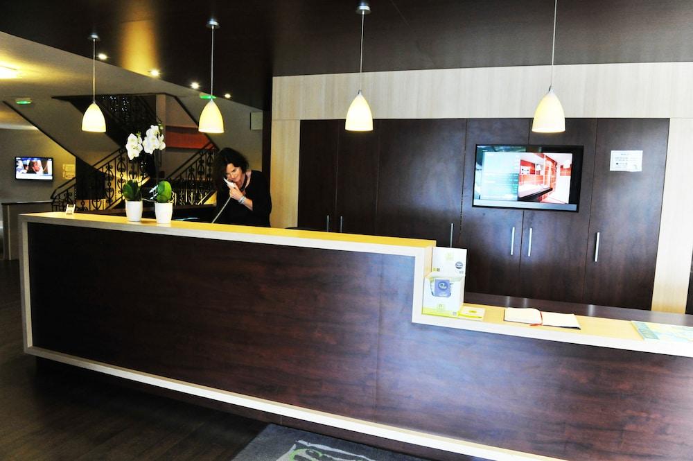 Logis Golfe Hotel Vannes Exterior photo